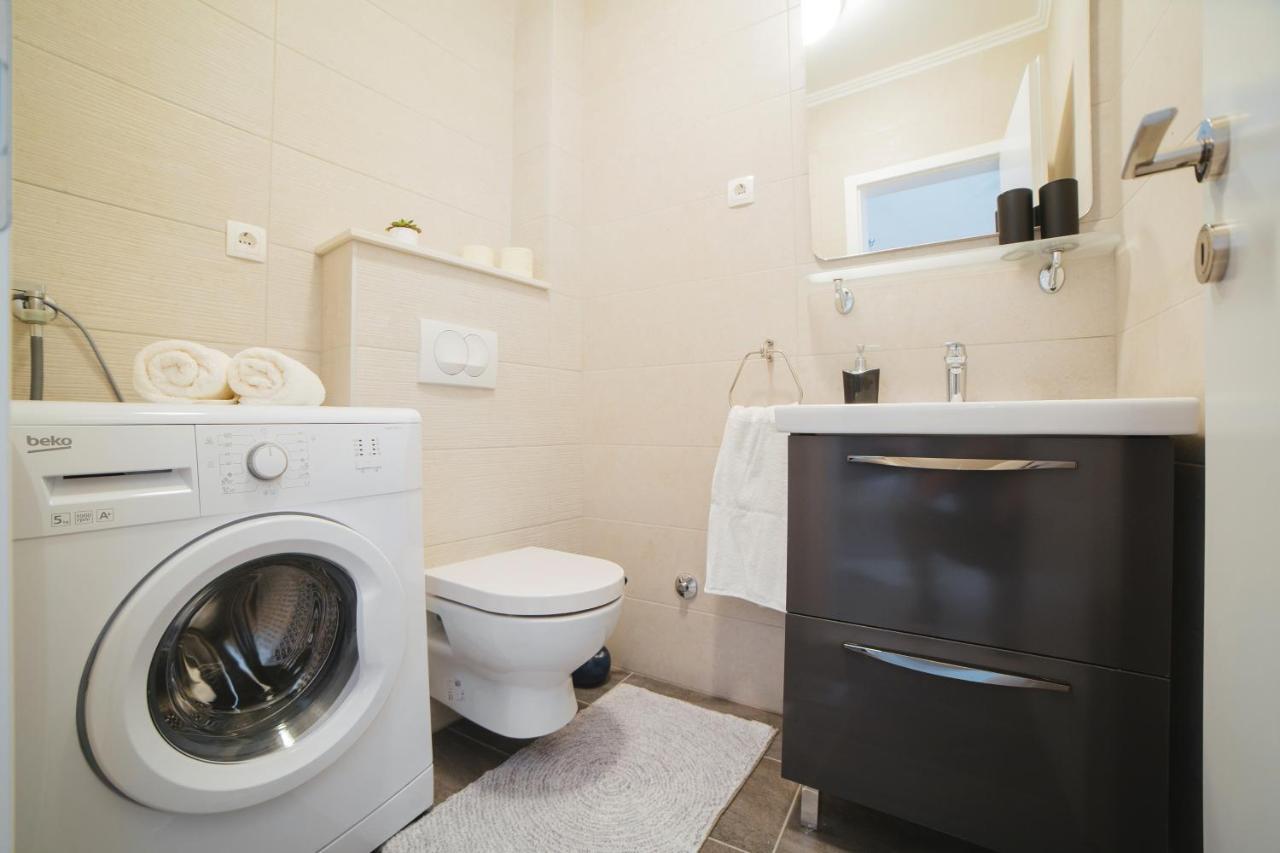 City Center Lux Apartment "Tonci" Omiš Exteriör bild